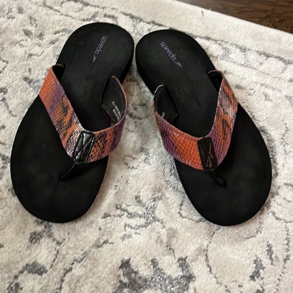 Speedo purple and orange snakeskin print flip flop padded sandal - Picture 10 of 17